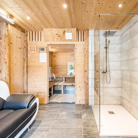 - Le Crey Rond Apartment