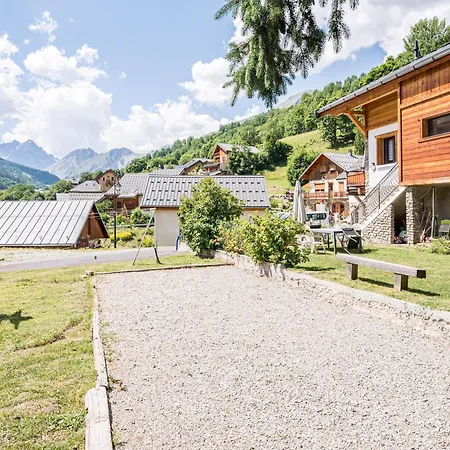 - Le Crey Rond Apartment Valloire